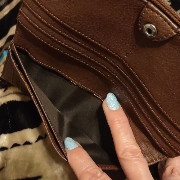 Tony Lama. Cognac Cowhide leather  wallet. Never used. Brand new. No tags. - Picture 11 of 17